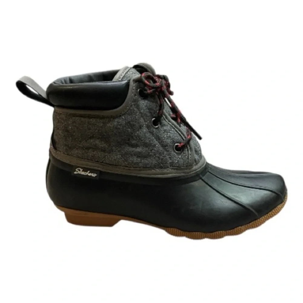 Skechers Women’s Pond Lil Puddles Black and Gray Duck Boots